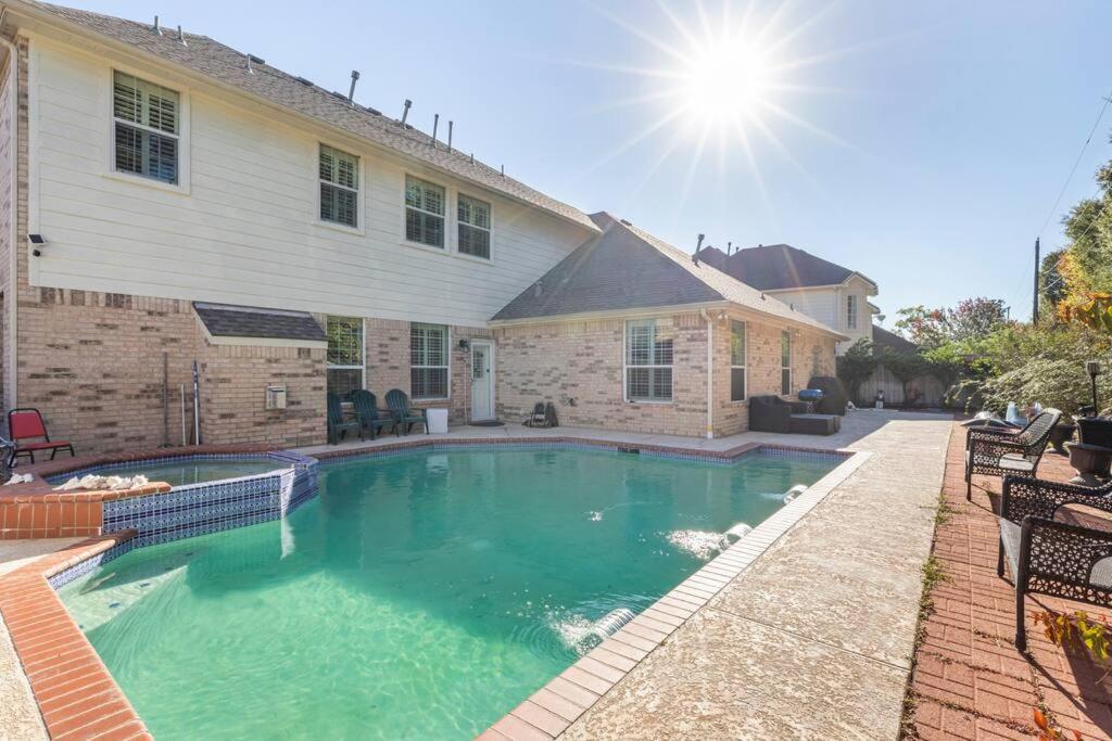 Royce Mini-Mansion With Heated Pool & Spa Houston Zewnętrze zdjęcie
