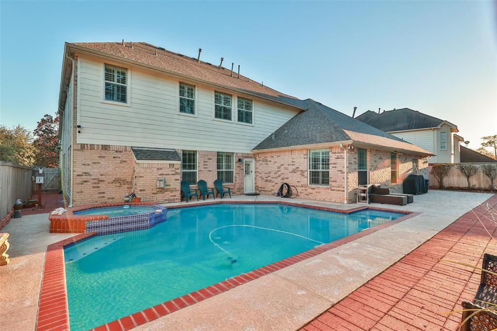 Royce Mini-Mansion With Heated Pool & Spa Houston Zewnętrze zdjęcie